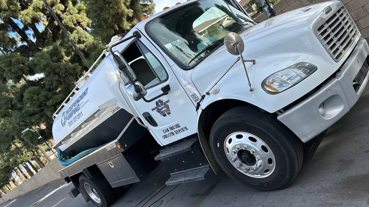 Independent Pumping Truck